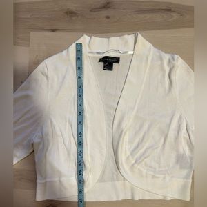 Jessica Howard white shrug